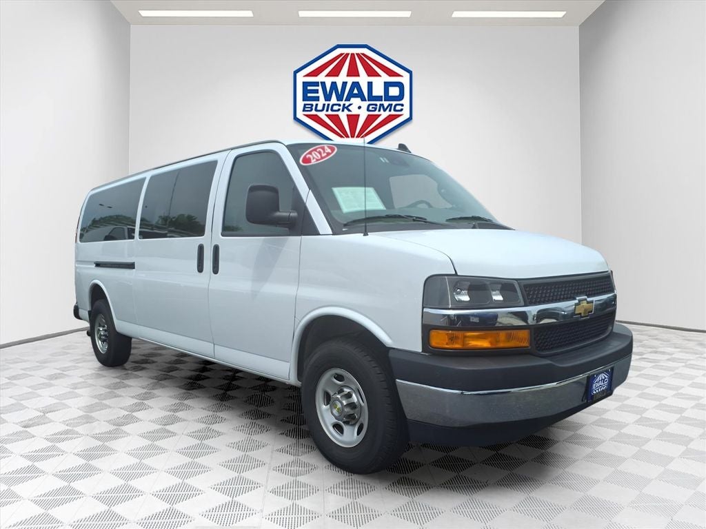 chevrolet express passenger 2024 1GAZGPFP8R1208935 image chevrolet express passenger 2024 1GAZGPFP8R1208935 image